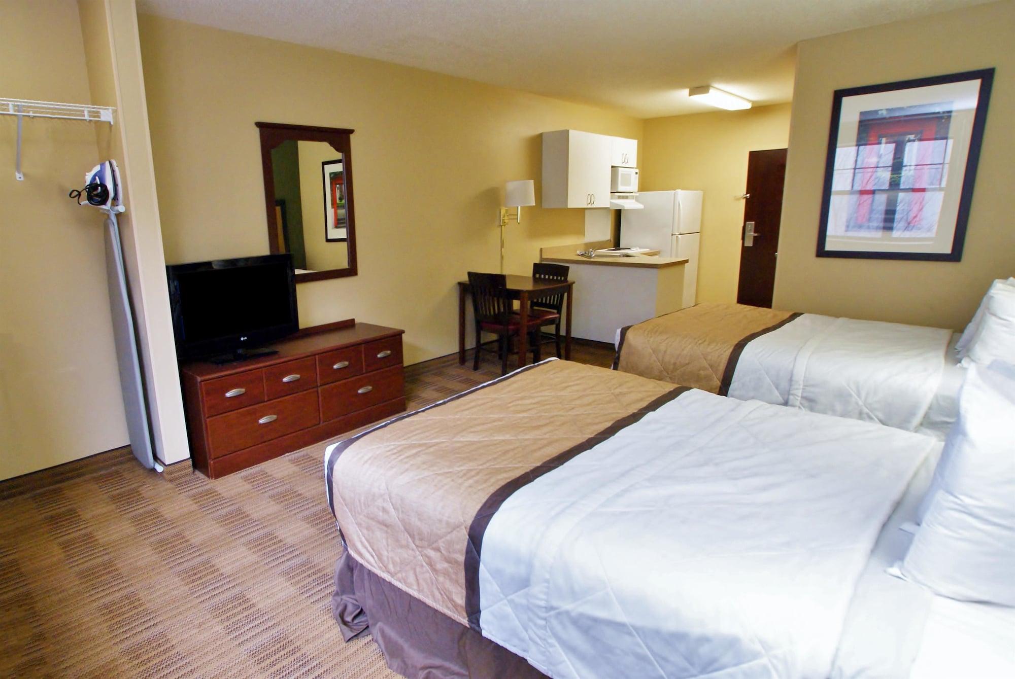 Extended Stay America Suites - Portland - Vancouver Evergreen Экстерьер фото