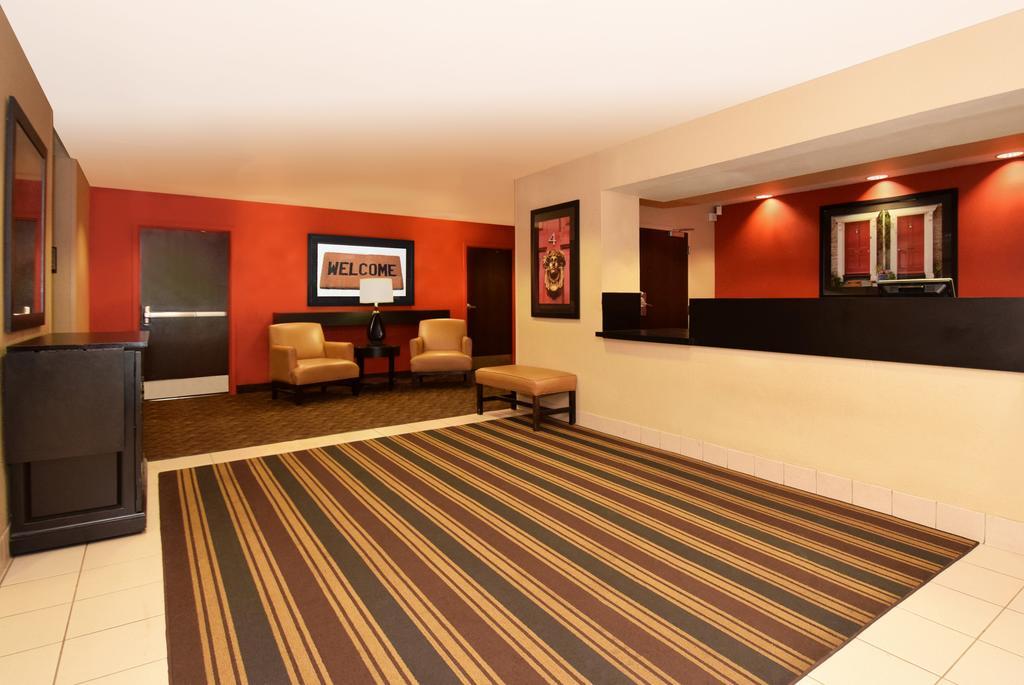 Extended Stay America Suites - Portland - Vancouver Evergreen Экстерьер фото